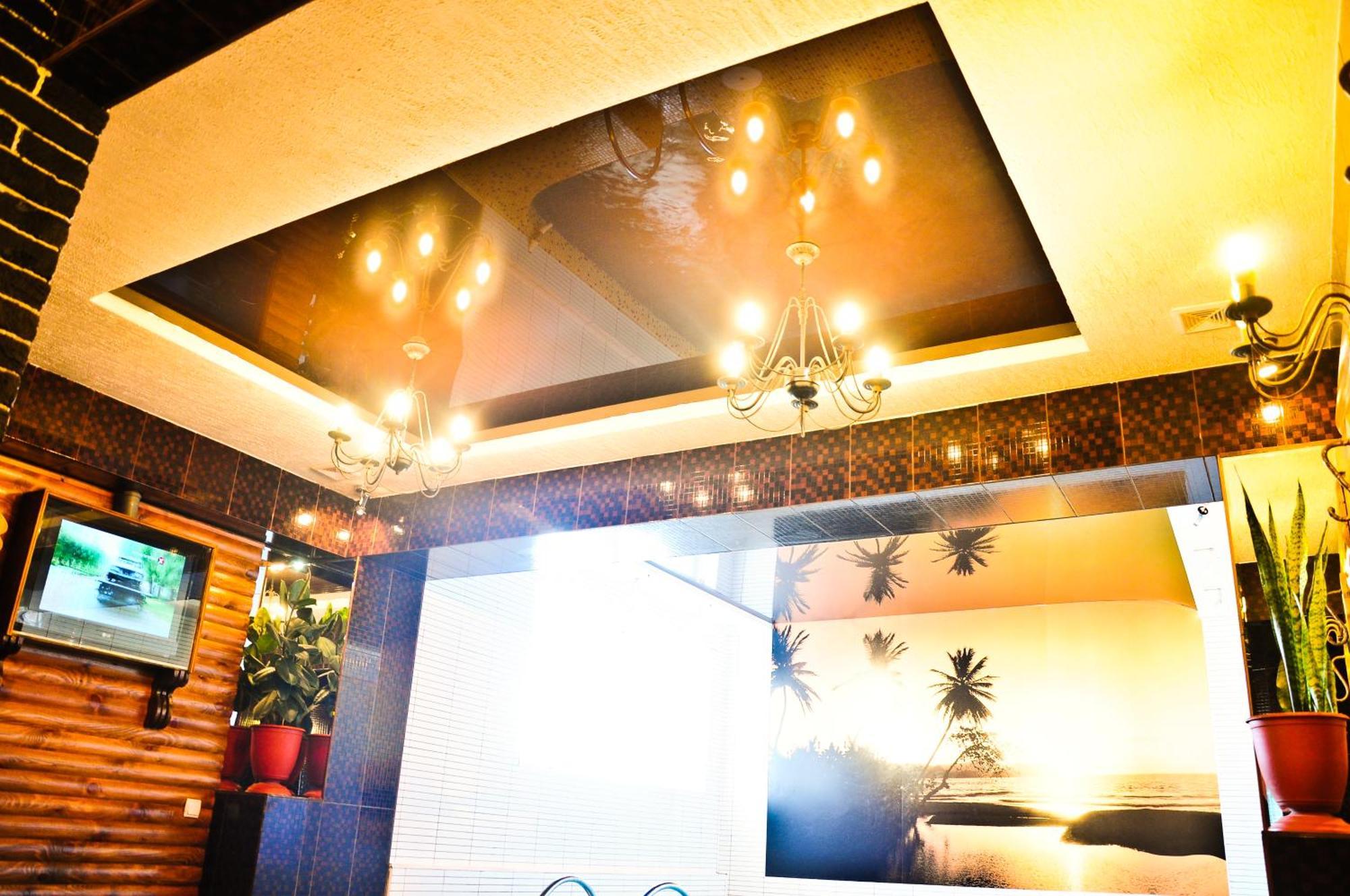 Central Hotel Сорока Екстериор снимка