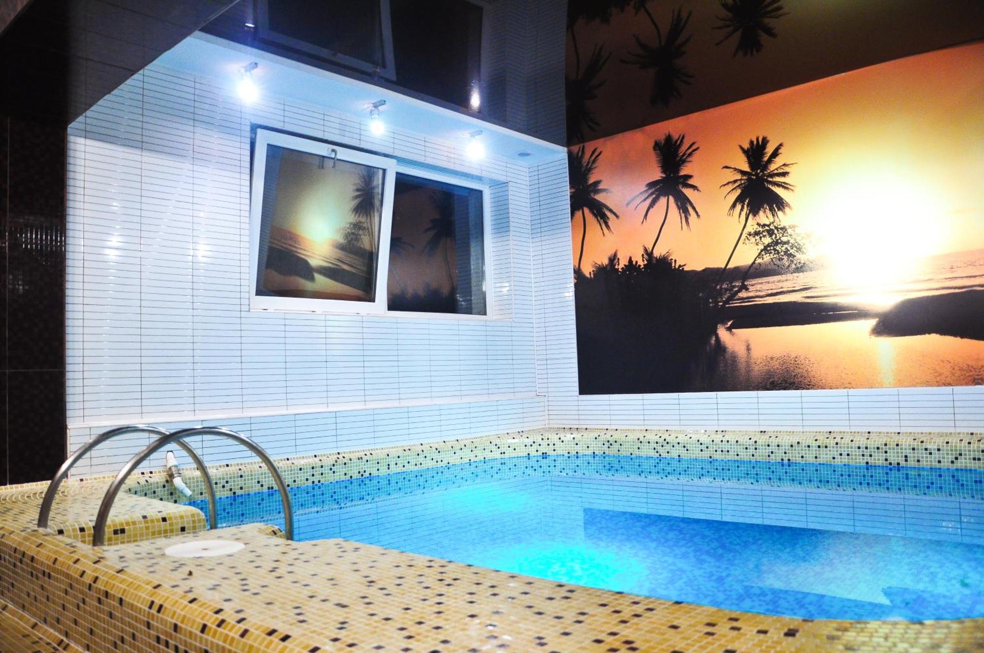 Central Hotel Сорока Екстериор снимка
